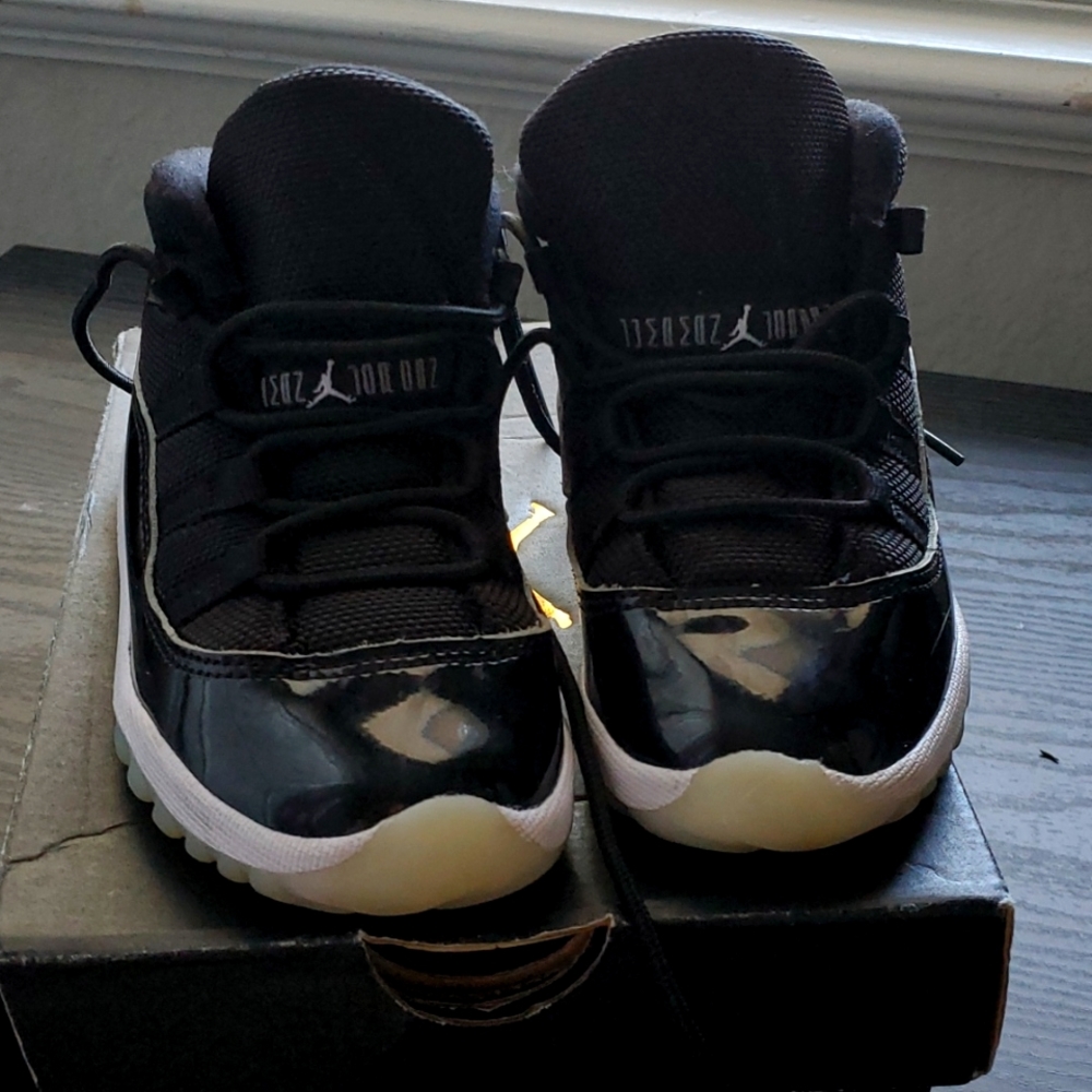Jordan 11 Retro Jubilee Toddler size 10